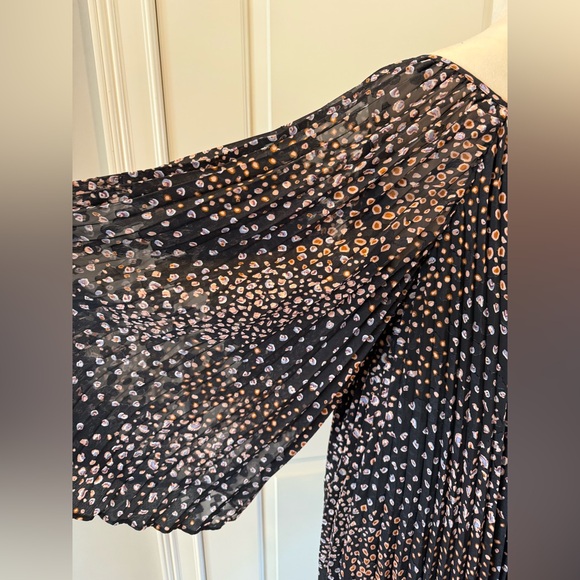 NWT Anthropologie Black and White Mini Dress - Picture 7 of 8